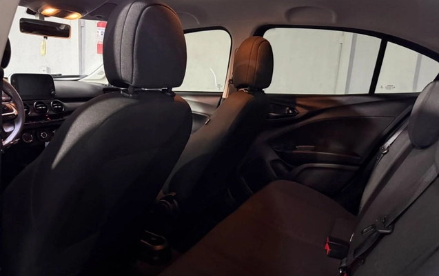 imagem-https://www.socarrao.com.br/sc-vehicle-images-prod/3786779/1789824198856-gb-7a257d7.jpeg