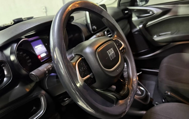 imagem-https://www.socarrao.com.br/sc-vehicle-images-prod/3786779/1789824198868-gb-8f55a9d.jpeg