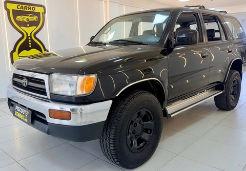 Toyota Hilux SW4 3.4 V6 1998 Preto — foto 1 de 3