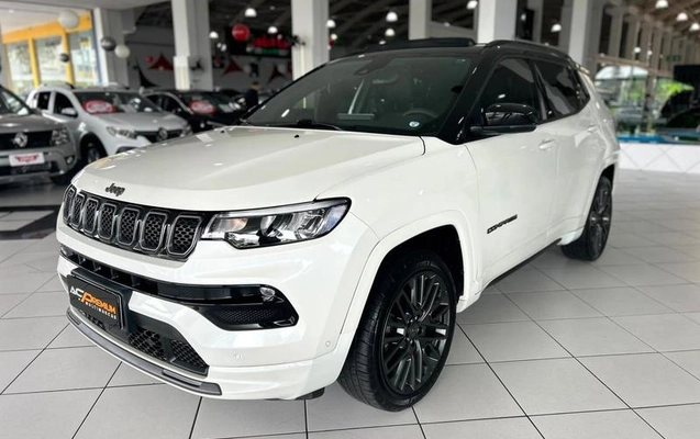imagem-https://www.socarrao.com.br/sc-vehicle-images-prod/3787073/1789659951071-8467763_0_B_0fcf739745.jpeg