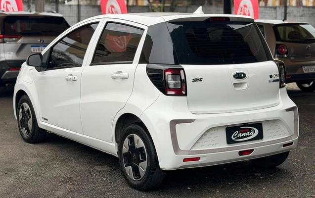 imagem-https://www.socarrao.com.br/sc-vehicle-images-prod/3787954/1789166839947-8351718_0_B_3f29f10ca4.jpeg