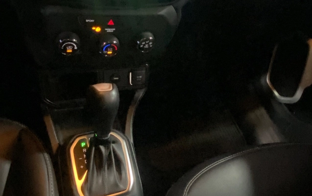 imagem-https://www.socarrao.com.br/sc-vehicle-images-prod/3788073/1789168012917-SU1HXzEwNTQuanBlZw.jpeg