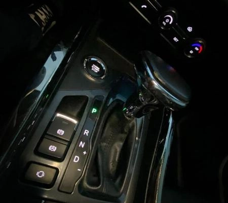 imagem-https://www.socarrao.com.br/sc-vehicle-images-prod/3788083/1789167315968-8395383_14_B_4d5b3e702f.jpeg
