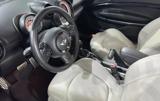 imagem-https://www.socarrao.com.br/sc-vehicle-images-prod/3788101/1789167532621-1_075753.jpg