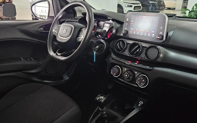 imagem-https://www.socarrao.com.br/sc-vehicle-images-prod/3788231/1789422592918-8470274_10_B_2aa0a37250.jpeg