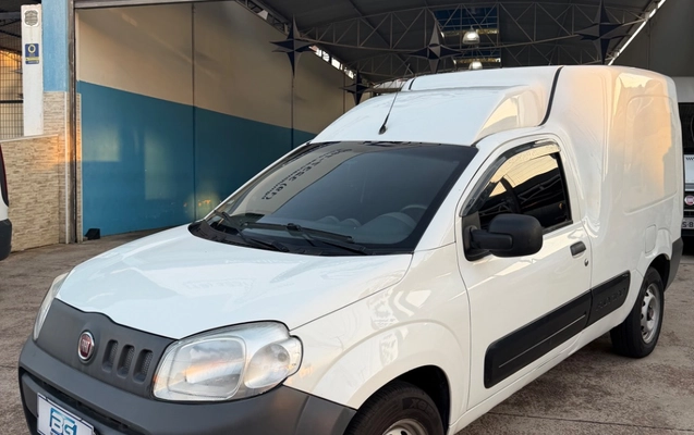 imagem-https://www.socarrao.com.br/sc-vehicle-images-prod/3788291/1789167816429-gb-7472cc1.jpeg