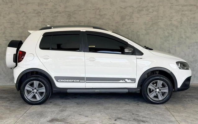 imagem-https://www.socarrao.com.br/sc-vehicle-images-prod/3788411/1790013461067-8408053_5_B_8faa4de1ad.jpeg
