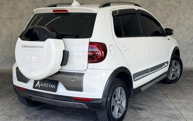 imagem-https://www.socarrao.com.br/sc-vehicle-images-prod/3788411/1790013461068-8408053_6_B_a13b41e9d9.jpeg