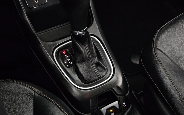 imagem-https://www.socarrao.com.br/sc-vehicle-images-prod/3788415/1789168562187-003_925bac91e8c6da06c4e2914d56d85e29.jpg