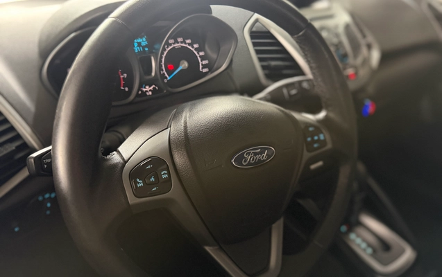 imagem-https://www.socarrao.com.br/sc-vehicle-images-prod/3789054/1789170586099-98fd7918-79ce-4e48-aa28-cea8498fa2ac.jpg