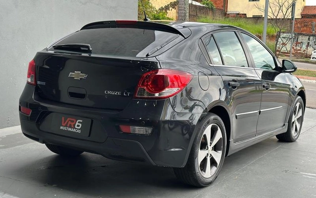 imagem-https://www.socarrao.com.br/sc-vehicle-images-prod/3789744/1790000744655-8466989_9_B_a2fc940ba8.jpeg