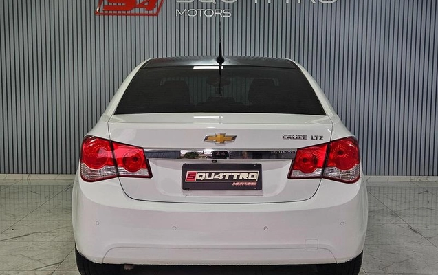 imagem-https://www.socarrao.com.br/sc-vehicle-images-prod/3790233/1790197771001-8459290_0_B_25563a23c7.jpeg