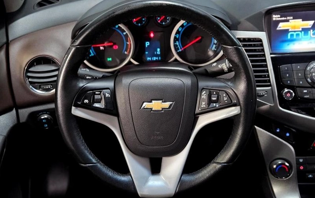 imagem-https://www.socarrao.com.br/sc-vehicle-images-prod/3790233/1790197771006-8459290_5_B_25c60e5276.jpeg