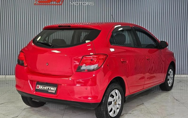 imagem-https://www.socarrao.com.br/sc-vehicle-images-prod/3790361/1789174744102-8430850_0_B_b3730c4433.jpeg