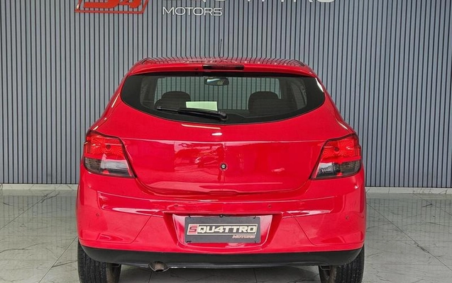 imagem-https://www.socarrao.com.br/sc-vehicle-images-prod/3790361/1789174744103-8430850_17_B_fbb814c3df.jpeg