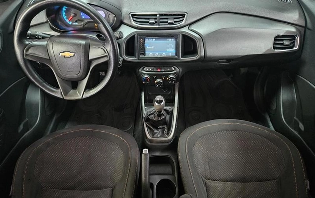 imagem-https://www.socarrao.com.br/sc-vehicle-images-prod/3790361/1789174744110-8430850_9_B_7e8164699d.jpeg
