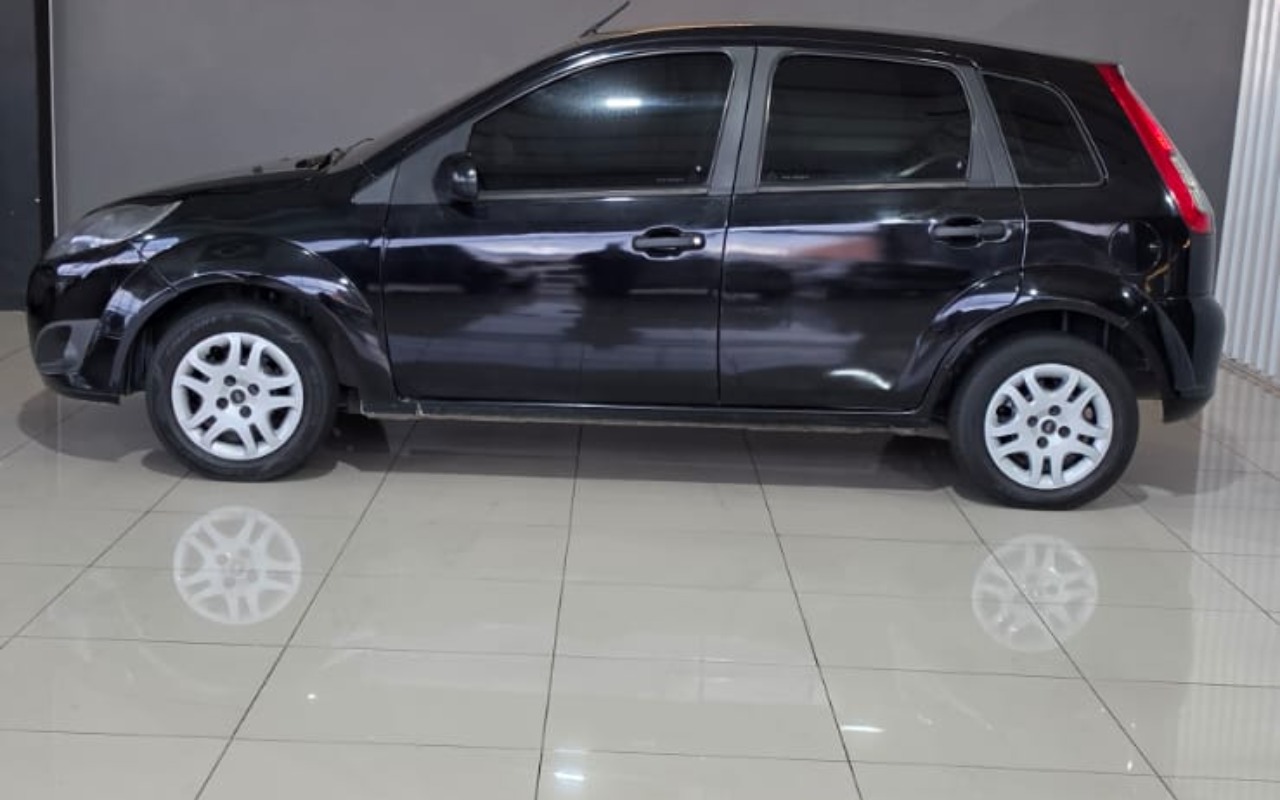 imagem-https://www.socarrao.com.br/sc-vehicle-images-prod/3790609/1789175234450-V2hhdHNBcHAgSW1hZ2UgMjAyNi0wOS0xMSBhdCAwOS4zNi4xNSAoMSkuanBlZw.jpeg