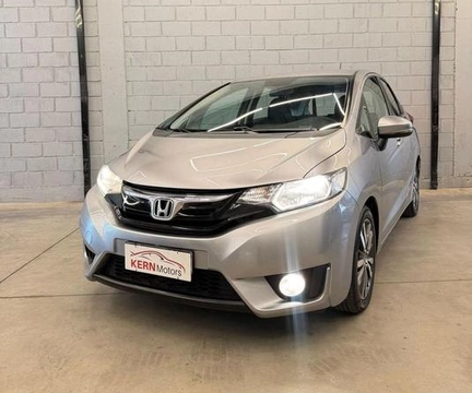 Honda Fit 2015 Cinza — foto 1 de 3