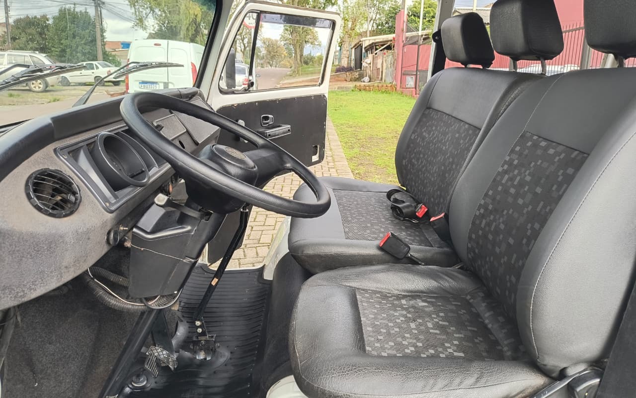 imagem-https://www.socarrao.com.br/sc-vehicle-images-prod/3791966/1789179823506-V2hhdHNBcHAgSW1hZ2UgMjAyNi0wOS0xMSBhdCAyMi40My4zNy5qcGVn.jpeg