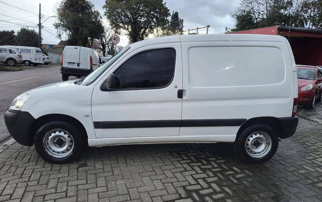 imagem-https://www.socarrao.com.br/sc-vehicle-images-prod/3792482/1789181419705-V2hhdHNBcHAgSW1hZ2UgMjAyNi0wOS0xMSBhdCAyMi40NS4zNC5qcGVn.jpeg