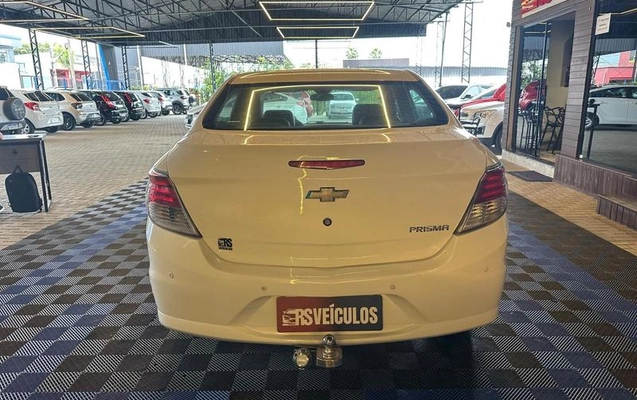 imagem-https://www.socarrao.com.br/sc-vehicle-images-prod/3793783/1789212347034-8396928_5_B_2832858a42.jpeg