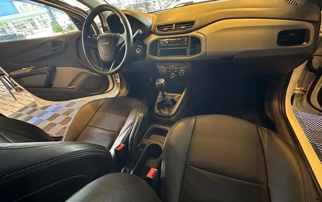 imagem-https://www.socarrao.com.br/sc-vehicle-images-prod/3793783/1789212347048-8396928_12_B_c665971f86.jpeg