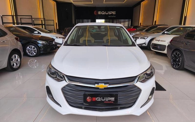 imagem-https://www.socarrao.com.br/sc-vehicle-images-prod/3793788/1789478532105-8106755_2_B_14c0fedc55.jpeg