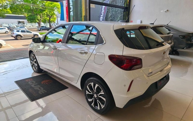 imagem-https://www.socarrao.com.br/sc-vehicle-images-prod/3793788/1789478532107-8106755_4_B_733f3e0213.jpeg