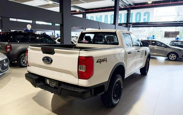 imagem-https://www.socarrao.com.br/sc-vehicle-images-prod/3793793/1789222192102-8469287_11_B_d2437336bf.jpeg