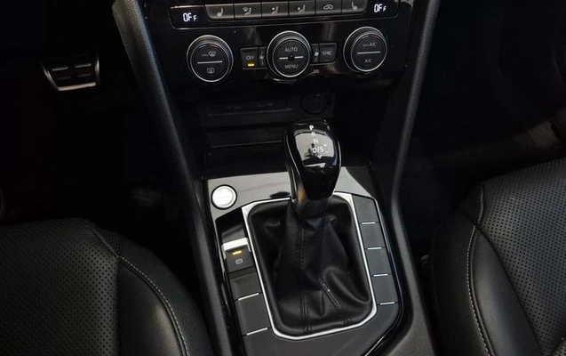imagem-https://www.socarrao.com.br/sc-vehicle-images-prod/3793797/1789213384701-8414869_3_B_98bc9a9e73.jpeg