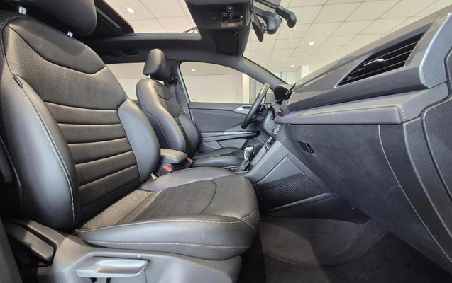 imagem-https://www.socarrao.com.br/sc-vehicle-images-prod/3793797/1789213384708-8414869_12_B_b446694db6.jpeg