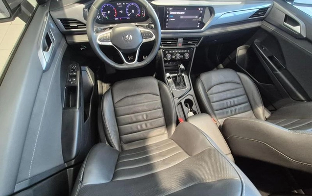 imagem-https://www.socarrao.com.br/sc-vehicle-images-prod/3793797/1789213384710-8414869_8_B_b9bf19ee45.jpeg