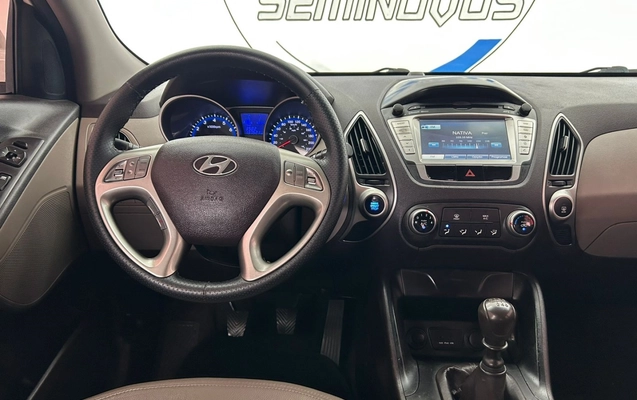 imagem-https://www.socarrao.com.br/sc-vehicle-images-prod/3793801/1789213428377-7_031254.jpg