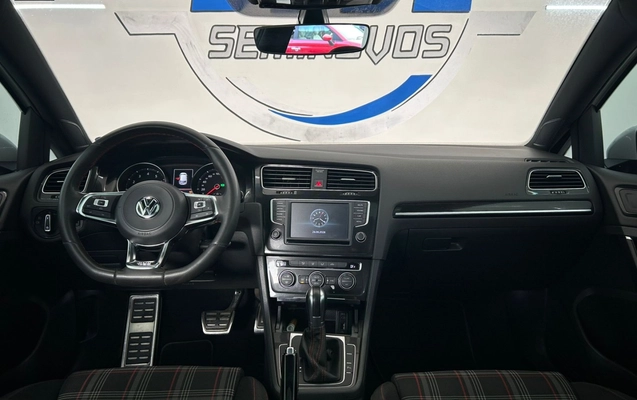 imagem-https://www.socarrao.com.br/sc-vehicle-images-prod/3793812/1789213432981-10_015047.jpg