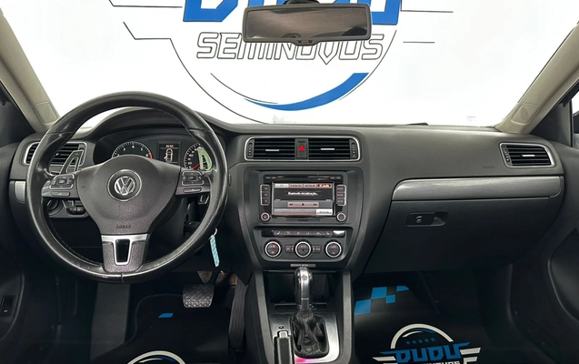 imagem-https://www.socarrao.com.br/sc-vehicle-images-prod/3793815/1789213434137-9_120902.jpg