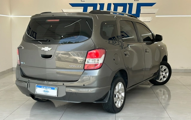 imagem-https://www.socarrao.com.br/sc-vehicle-images-prod/3793817/1789213434950-1_014751.jpg