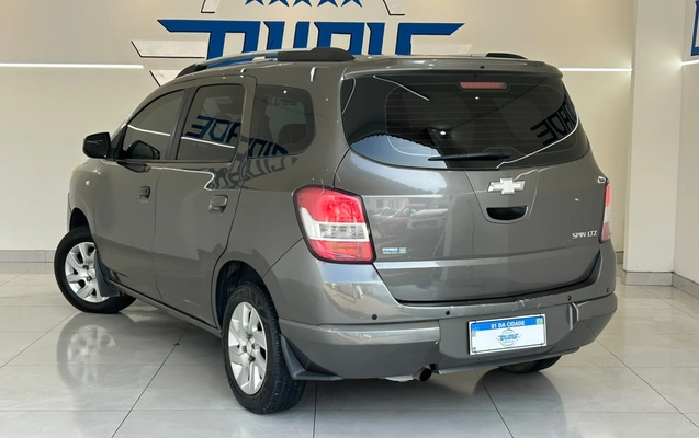 imagem-https://www.socarrao.com.br/sc-vehicle-images-prod/3793817/1789213434950-2_014751.jpg