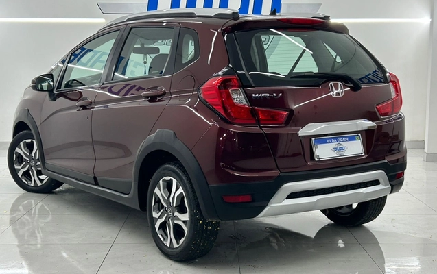 imagem-https://www.socarrao.com.br/sc-vehicle-images-prod/3793819/1789213435577-2_105304.jpg