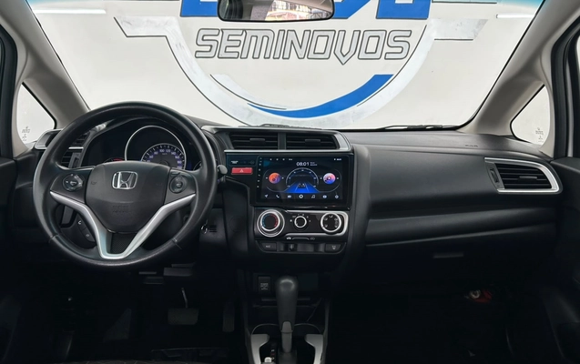 imagem-https://www.socarrao.com.br/sc-vehicle-images-prod/3793820/1789213436457-4_020726.jpg