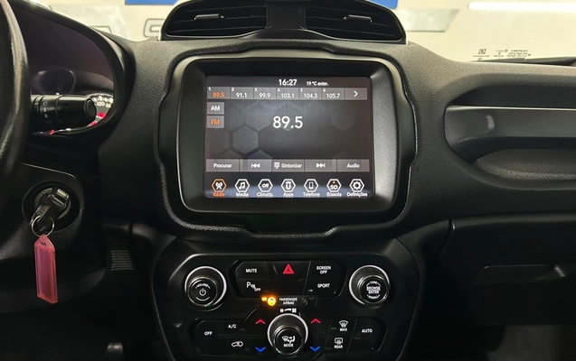 imagem-https://www.socarrao.com.br/sc-vehicle-images-prod/3793827/1789213439383-10_050937.jpg