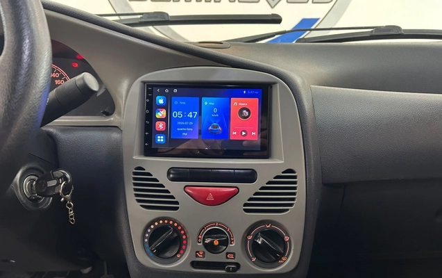 imagem-https://www.socarrao.com.br/sc-vehicle-images-prod/3793828/1789213439861-9_101050.jpg