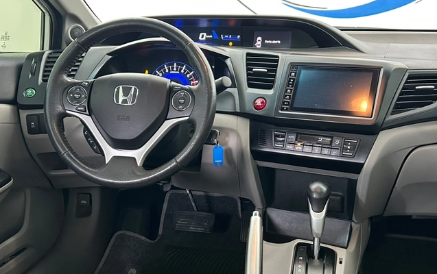 imagem-https://www.socarrao.com.br/sc-vehicle-images-prod/3793830/1789213440888-6_090314.jpg
