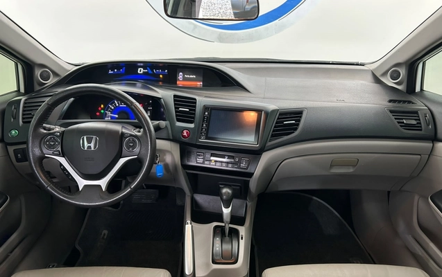 imagem-https://www.socarrao.com.br/sc-vehicle-images-prod/3793830/1789213440888-7_090314.jpg