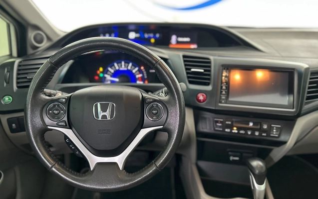 imagem-https://www.socarrao.com.br/sc-vehicle-images-prod/3793830/1789213440889-14_090314.jpg