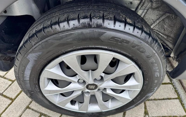 imagem-https://www.socarrao.com.br/sc-vehicle-images-prod/3793831/1789396559129-8468766_0_B_b4b4d75b9f.jpeg