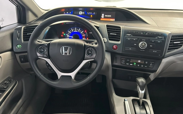 imagem-https://www.socarrao.com.br/sc-vehicle-images-prod/3793840/1789213444951-10_103115.jpg