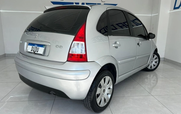 imagem-https://www.socarrao.com.br/sc-vehicle-images-prod/3793865/1789213456299-6_013131.jpg