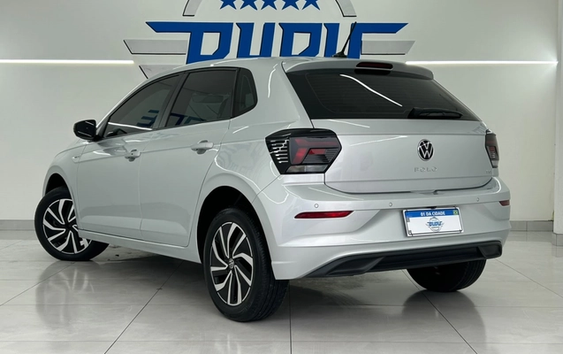 imagem-https://www.socarrao.com.br/sc-vehicle-images-prod/3793867/1789213457180-1_014328.jpg