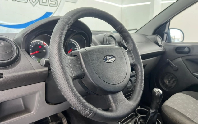 imagem-https://www.socarrao.com.br/sc-vehicle-images-prod/3793870/1789213458406-6_030448.jpg