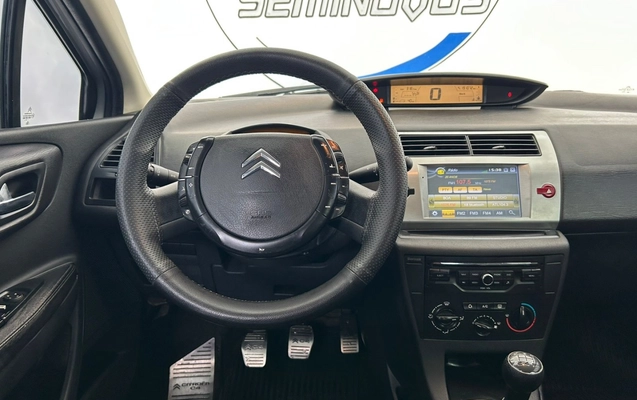imagem-https://www.socarrao.com.br/sc-vehicle-images-prod/3793875/1789213460903-8_110147.jpg